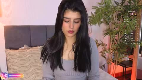Laura online show from 01.12.26