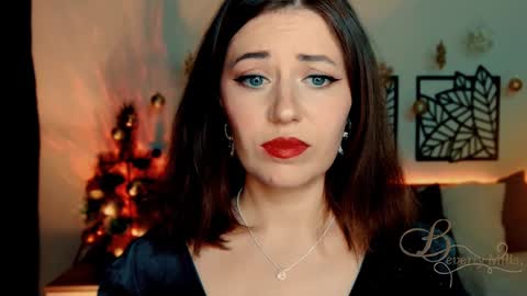 The divine Beverly online show from 01.01.25