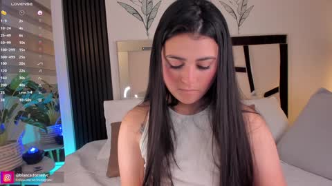 Bianca Torres online show from 01.21.25