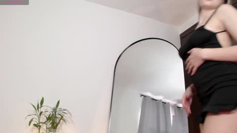 Snapshot of missblair12 chatting on 02.03.25 MissBlair online show from 02.03.25