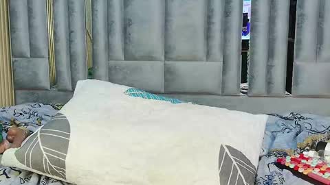 Miss Evelyn  online show from 09.22.25