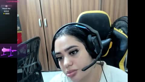 missbratz10_ online show from 01.05.25