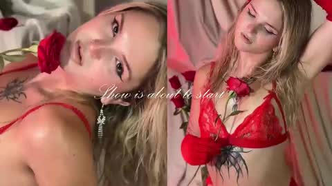 Chloe freelance model Please your thumbs up are important  online show from 02.19.25