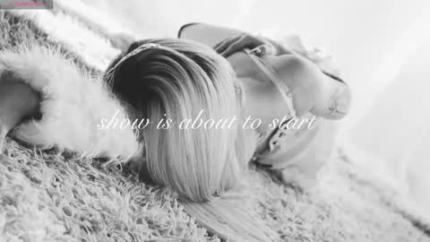 Chloe freelance model Please your thumbs up are important  online show from 03.05.26