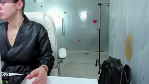 Miss Domina online show from 01.19.26