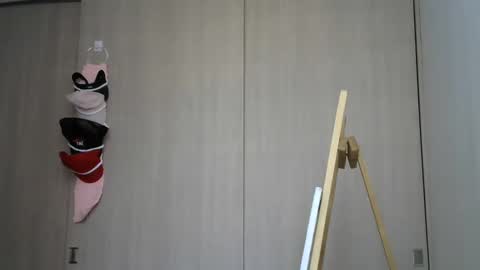 melodie  online show from 01.11.25