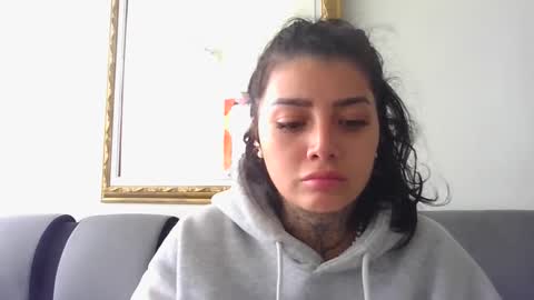 melodie  online show from 01.28.25