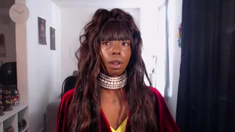 Snapshot of missemilie1 chatting on 02.13.26 Emilie Diaz online show from 02.13.26