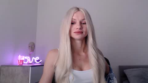 EMMA online show from 12.17.25