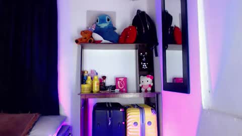 Snapshot of missfer_bigdick chatting on 04.23.26 Fer online show from 04.23.26