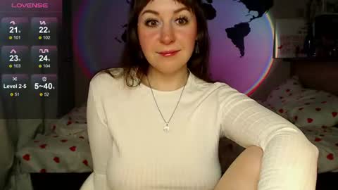 Snapshot of missgenevaonceagain chatting on 06.17.26 G online show from 06.17.26