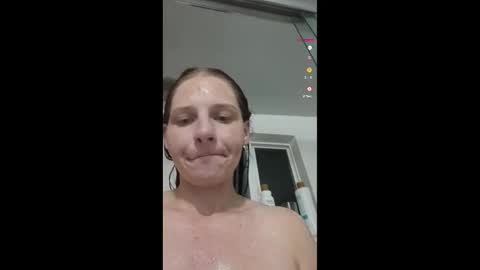 misshannaho online show from 10.12.25