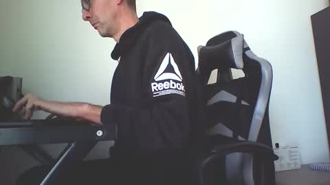 Snapshot of mission_cumpossible chatting on 10.12.25 SperminatoR online show from 10.12.25