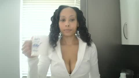 Snapshot of missjasmineuk23 chatting on 07.03.26 MissJasmineUK online show from 07.03.26