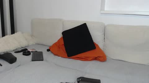 Snapshot of missjenifer chatting on 09.24.25 missjenifer online show from 09.24.25