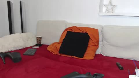 Snapshot of missjenifer chatting on 10.03.25 missjenifer online show from 10.03.25