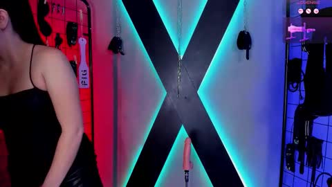 Miss Kara and Ariana online show from 09.23.25