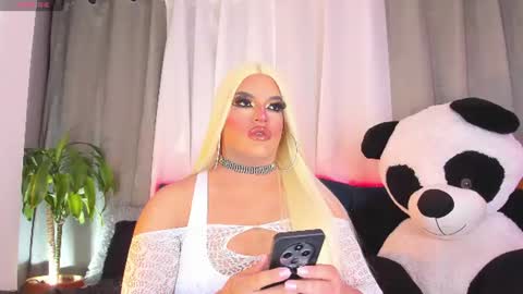 kassandra lazcano online show from 07.21.26