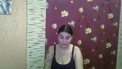 Lisa online show from 02.20.25