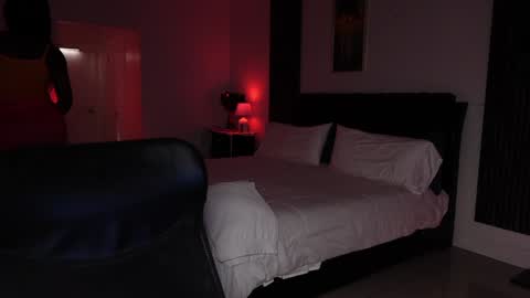 Miss K online show from 03.25.26