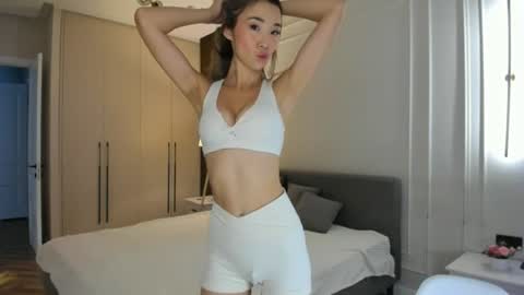 Snapshot of missliiaa chatting on 07.15.26 Aiza my last streams til Dec 8 online show from 07.15.26