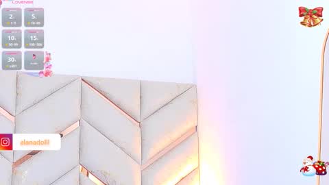 lyly  independient model online show from 11.25.25