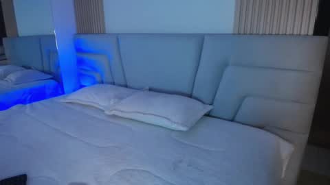 Miss Loise online show from 04.09.26