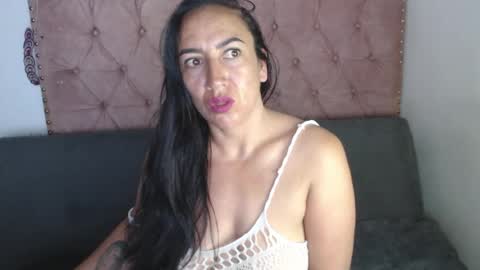 Snapshot of misslucyy1 chatting on 06.21.26 luccy online show from 06.21.26