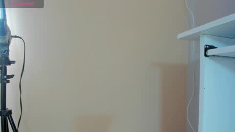 i am lyn online show from 02.04.25