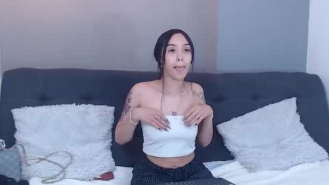 Miss Melody online show from 11.26.25