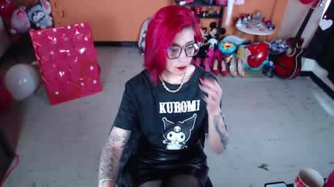 Snapshot of missmia2 chatting on 02.27.25 Miss Mia online show from 02.27.25