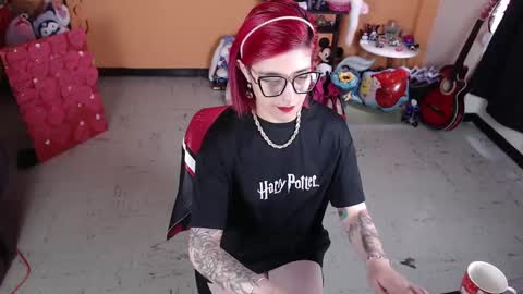 Snapshot of missmia2 chatting on 03.07.25 Miss Mia online show from 03.07.25