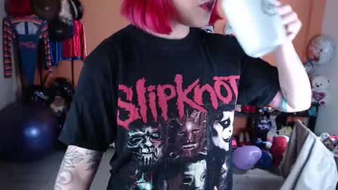 Snapshot of missmia2 chatting on 10.18.25 Miss Mia online show from 10.18.25