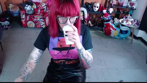 Snapshot of missmia2 chatting on 02.15.26 Miss Mia online show from 02.15.26