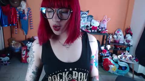 Snapshot of missmia2 chatting on 02.17.26 Miss Mia online show from 02.17.26