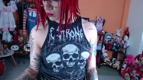 Miss Mia online show from 04.05.26