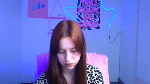 Mia online show from 12.05.25