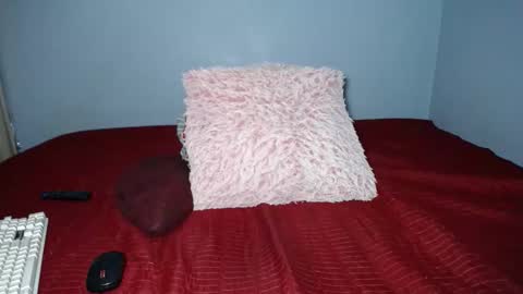 mimmi online show from 11.13.25