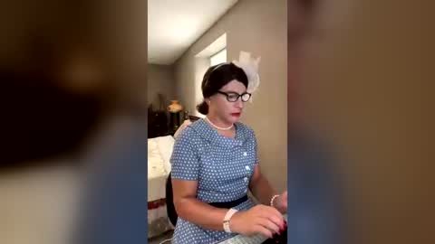 Snapshot of missnicolenicolenicole chatting on 07.22.26 Nicole Smith online show from 07.22.26