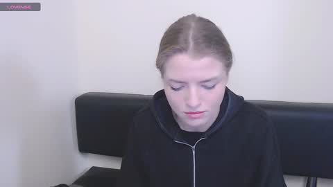 Olivia online show from 12.09.24