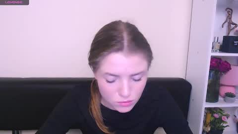 Olivia online show from 02.14.25