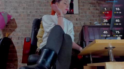 Miss Venus online show from 02.19.25