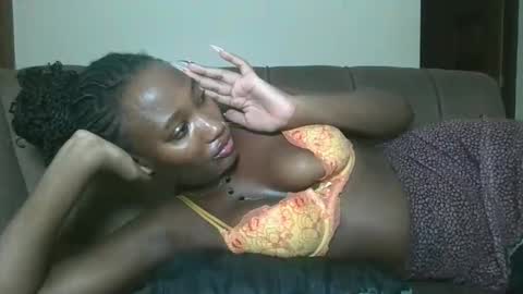 Snapshot of missprettygal chatting on 04.15.26 pretty gal online show from 04.15.26