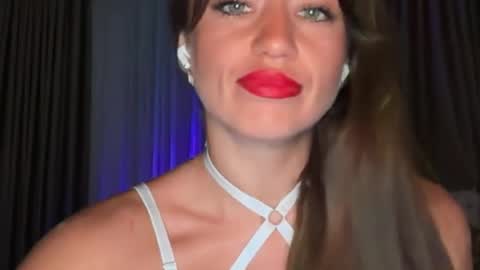 missroriann online show from 06.19.26
