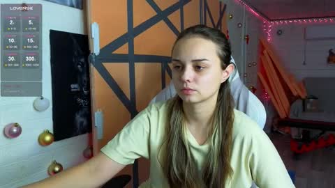 Snapshot of misss_viki chatting on 02.08.26 . online show from 02.08.26