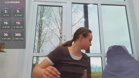 Snapshot of misss_viki chatting on 04.15.26 . online show from 04.15.26