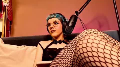 Tacodeluxe online show from 09.21.25