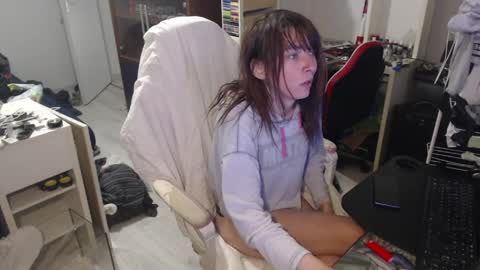 Snapshot of missthon chatting on 03.30.26 missthon online show from 03.30.26