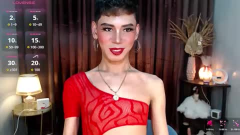 Snapshot of misstransstella69 chatting on 09.17.25 Stella online show from 09.17.25