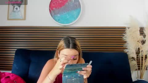 missvalery1 online show from 01.22.25